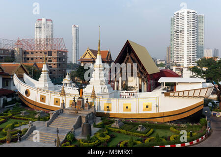 Buddhistische Tempel in der Form einer chinesischen Dschunke, Wihan des Wat Yannawa, Geschäftsviertel Sathon, Bangkok, Thailand Stockfoto