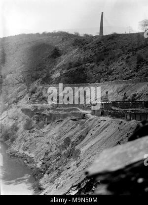 AJAXNETPHOTO. 1913 und 1914. GAWTON MINE, England. Die Reste der alten Bergbau im Westen des Landes in der Nähe von Tavistock Weilern. Fotograf: unbekannt © DIGITAL IMAGE COPYRIGHT AJAX VINTAGE BILDARCHIV QUELLE: AJAX VINTAGE BILDARCHIV SAMMLUNG REF: 182303 0874 Stockfoto