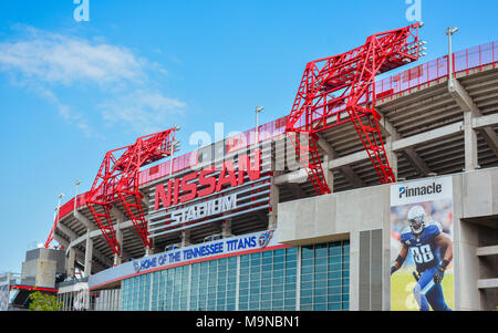 Nashville, TN-NIssan-Stadion. Es ist die Heimat der Tennessee Titans NFL Football Team. Stockfoto