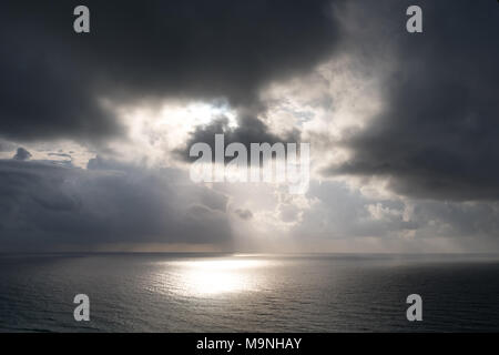 Annäherung an den frühen Morgen Sturm - Cancun, Mexiko Stockfoto