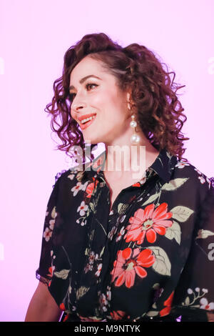 ZAGREB, KROATIEN - 23. MÄRZ 2018: Die kroatische Schauspieler Zrinka Cvitesic auf die bipa Mode. hr fashion show in Zagreb, Kroatien. Stockfoto