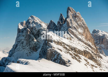 Geislerspitzen im Winter, Puez-Geisler Gruppe, St. Christina in Gröden, Dolomiten, Südtirol, Alto Adige, Italien Stockfoto