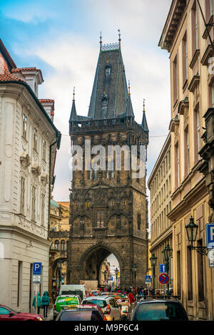 Prasna Brana, Pulverturm oder Pulverturm, Altstadt, Stare Mesto, Platz der Republik, Namesti Republiky, Prag, Tschechische Republik Stockfoto