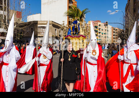 Badajoz Spanien Sonntag. März.27. 2018. Prozession der Nazarener. Ostern in der Stadt Badajoz Extremadura Spanien Stockfoto