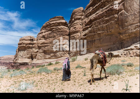 Bedouin Wasser suplly im Wadi Rum Wüste nahe der Grenze zu Saudi-Arabien. Stockfoto