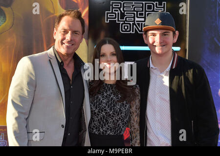 Mark Steines und Gäste nehmen an der 'Ready Player One' Premiere auf Dolby Theatre Hollywood am 26. März in Los Angeles, Kalifornien 2018. Stockfoto