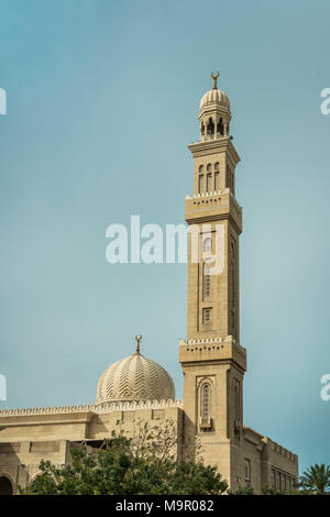 Die Al Manara Moschee in Dubai, Vereinigte Arabische Emirate, Naher Osten. Stockfoto