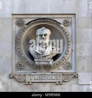 Büste von J. M. W. Turner (1775-1851): auf der Außenseite der Königlichen Institut für Maler in Wasser Farbe Gebäude in Piccadilly, London Stockfoto