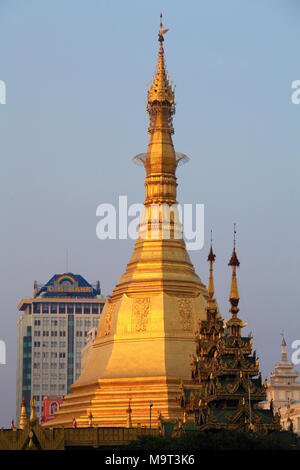 Myanmar, Yangon Sule Pagode, buddhistische Tempel, Stockfoto