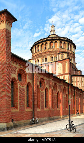 Mailand, Lombardei/Italien - 2011/12/04: Außenansicht der Kirche Santa Maria delle Grazie mit dem Letzten Abendmahl Fresko von Leonardo da Vinci Stockfoto