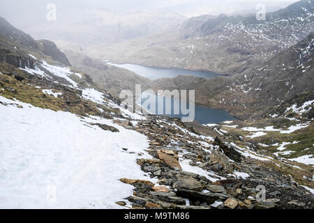 Auf Llyn Lydaw vom Weg zum Mount Snowdon, Snowdonia, North Wales, UK Stockfoto