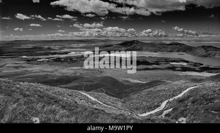 Blick entlang der Spur des Tongariro Alpine Crossing, Neuseeland Stockfoto