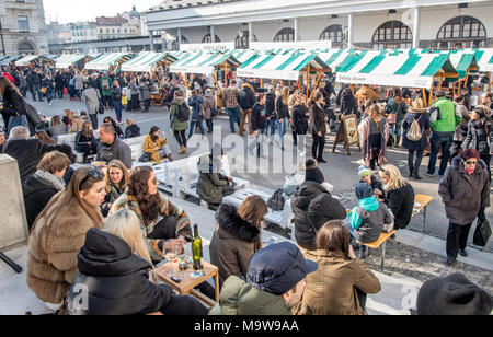 Street Food Markt Ljubljana Slowenien Stockfoto