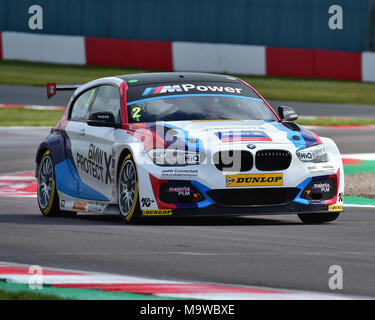 Donington Park motorsport Circuit, Castle Donington, Leicestershire, England, 27. März 2018, Meisterschaft 2017 Läufer oben Colin Turkington, BMW 125i Stockfoto