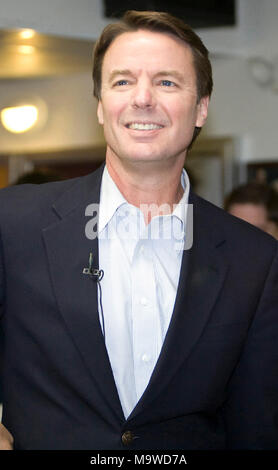 John Edwards dargestellt in den Vereinigten Stahlarbeitern von Amerika Lokale 4856 in Henderson, Nevada, 16. Januar 2008. © kabik / MediaPunch Stockfoto