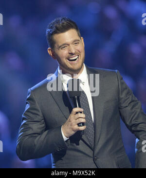 März 25, 2018, Vancouver, BRITISH COLUMBIA, KANADA - Michael Buble hosts Die 2018 JUNO Broadcast Awards in der Rogers Arena in Vancouver, British Columbia, 25. März 2018. (Bild: © Heinz Ruckemann über ZUMA Draht) Stockfoto