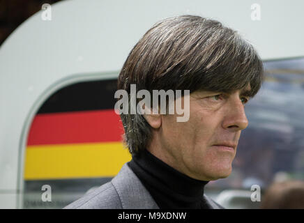 Portrait, Portraet, Portrat, Kopf Bundescoach Joachim Jogi Löw (Deutschland). GES/Fussball/Freundschaftsspiel: Deutschland - Brasilien, 27.03.2018 Fußball: Testspiel: Deutschland vs Brasilien, Berlin, 27. März 2018 | Verwendung weltweit Stockfoto