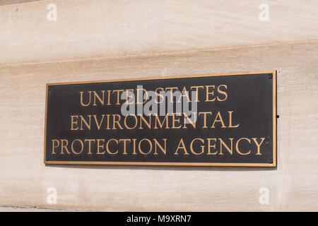 WASHINGTON, DC - 14. MÄRZ 2018: Environmental Protection Agency Zeichen an der EPA-Gebäude in Washington, DC Stockfoto