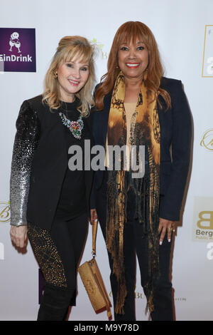 Doris Bergmans 10. jährlichen Valentine Romance Oscar Style Lounge und Party mit: Sonia T. Waldow, Anita Pointer Wo: Los Angeles, Kalifornien, Vereinigte Staaten, wenn: 24 Feb 2018 Credit: Sheri Determan/WENN.com Stockfoto