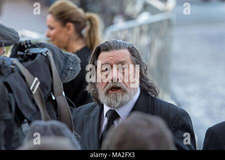 Liverpool Comedian Ricky Tomlinson fotografiert im Jahr 2018 bei der Beerdigung von Ken Dodd in Liverpool. Stockfoto