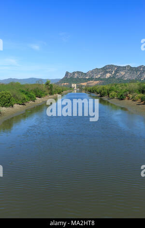 See und Green Mountain am Cha Am, Phetchaburi in Thailand Stockfoto