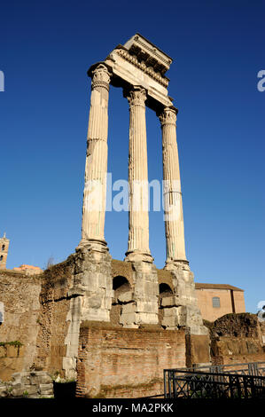 Italien, Rom, Forum Romanum, Tempel von Castor und Pollux Stockfoto