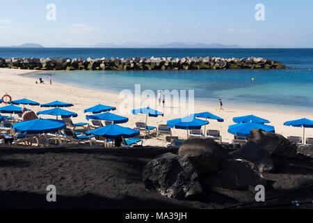 Playa blanca Playa Flamingo Beach Holiday Resort kanarische Insel Lanzarote, eine spanische Insel, vor der Küste von North West Afrika 2018 Stockfoto