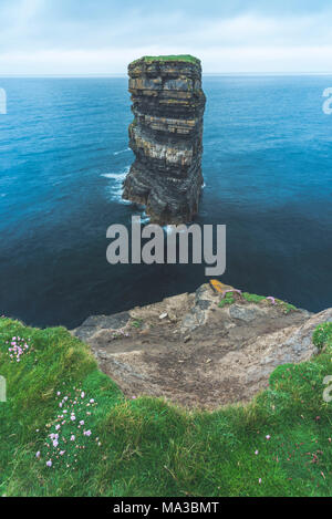 Downpatrick Kopf, Ballycastle, County Mayo, Donegal, Connacht, Irland, Europa. Stockfoto