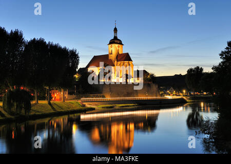 Deutschland, Baden-Württemberg, Lauffen am Neckar, Kirche der Heiligen Regiswindis Stockfoto