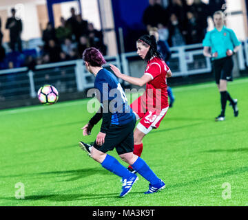 Aveley Essex, 29. März 2018, BBC Essex Frauen Pokalspiel, Brentwood Town Damen, blau, (0) Vs C&K Basildon (7) in Rot Credit Ian Davidson Alamy leben Nachrichten Stockfoto