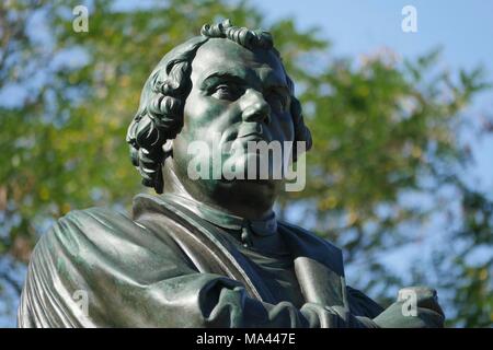 Das Denkmal für Martin Luther am Karlsplatz in Eisenach, Thüringen, Deutschland Stockfoto