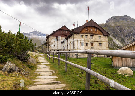 Österreich, Tirol, Zillertal, Mayrhofen (Tal), Berliner Hütte (Hütte) in den Zillertaler Alpen. Stockfoto