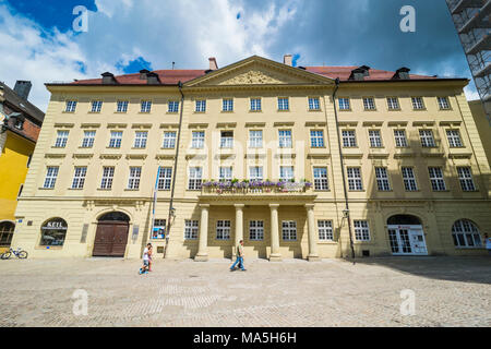 Thon-Dittmer-Palais am Haidplatz, Quadrat im Unesco Welterbe Blick, Regensburg, Bayern, Deutschland Stockfoto