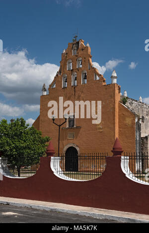 Kirche Iglesia de Santiago Apostol in Dzan, Yucatan, Mexiko Stockfoto