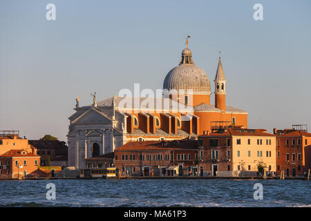 Venedig, Italien - 13 August 2016: Blick auf Venedig Giudecca Kanal Stockfoto