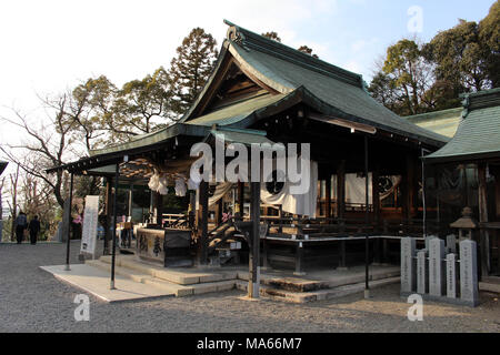 Auf dem Weg nach Inuyama Castle in der Aichi Präfektur. Durch die Kiso Flusses und auch das Original. Pic wurde im Februar 2018 getroffen. Stockfoto