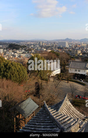 Die Ansicht von inuyama Stadt von der Burganlage. In Japan - Februar 2018. Stockfoto