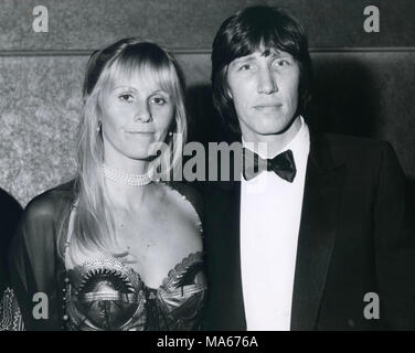 Roger Waters von Pink Floyd mit Frau Carolyne Christie bei den BAFTA Awards 1983 Stockfoto