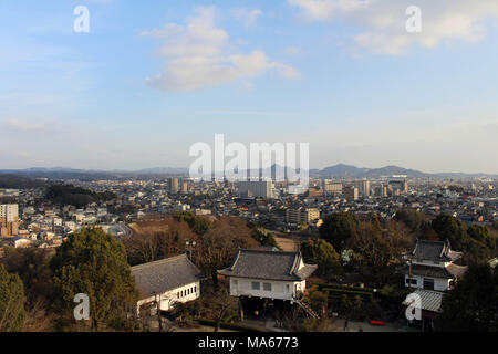 Die Ansicht von inuyama Stadt von der Burganlage. In Japan - Februar 2018. Stockfoto