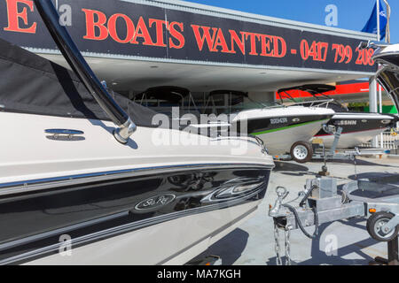 Sea Ray Power Boat auf Verkauf in Sydney, Australien Stockfoto