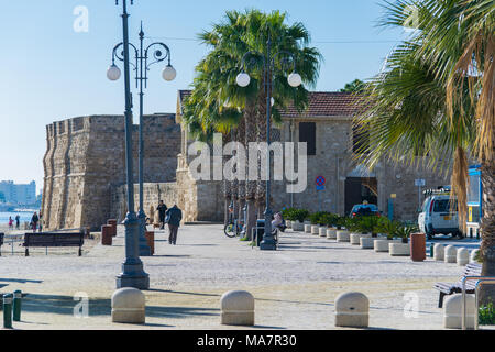 Larnaca Schloss im Winter sonniger Tag Stockfoto