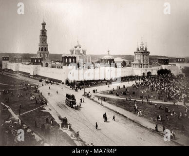 19. Jahrhundert Vintage-Fotografie Russland - Moskau - Nowodewitschy Kloster, auch bekannt als Bogoroditse-Smolenski Kloster. Stockfoto
