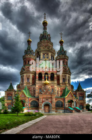 Kathedrale von Peter und Pavel Peterhoff, Russische Orthodoxe Kirche - Sankt Petersburg Stockfoto