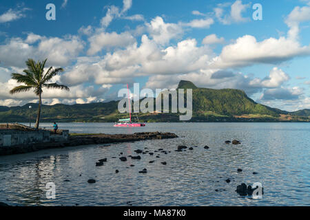 Blick vom Pointe des Régates in den Lion Mountain, Mahebourg, Grand Port, Mauritius, Afrika, | Blick von Pointe des Régates zu Lion Mountain, Mahe Stockfoto