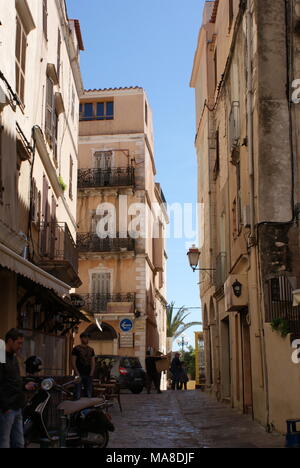 Street View, Bonifacio oberen Altstadt, Bonifacio auf Korsika Stockfoto