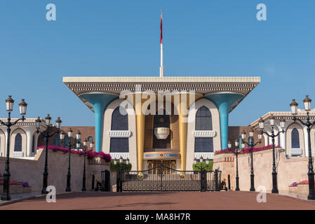 Al Alam Palast des Sultans von Oman in Mutrah (alte Muscat) auf der omanischen Küste Stockfoto