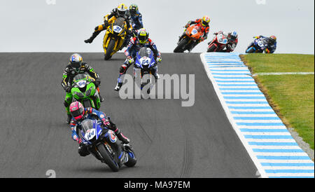 Marco Melandri gewann beide Rennen in der öffnung, die von der World Superbike Championship 2018 auf Phillip Island mit: Lucas Mahias Wo: Melbourne, Australien, wenn: 25 Feb 2018 Credit: WENN.com Stockfoto