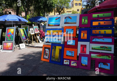 Kunst verkauft in der Plaza San Jacinto im San Angel Nachbarschaft von Mexiko-Stadt, Mexiko Stockfoto