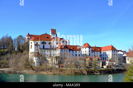 Ansicht der benediktinischen St. Mang in Füssen am Lech, Deutschland Stockfoto