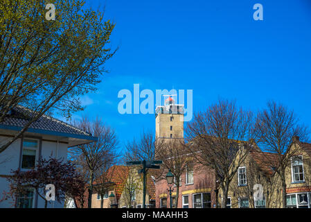 Dorf West-Terschelling mit Leuchtturm Brandaris, Terschelling, Niederlande Stockfoto